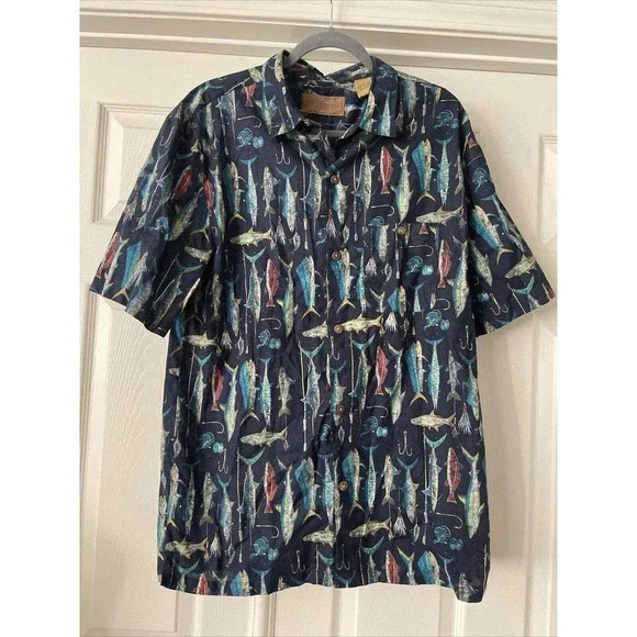 Clearwater Outfitters Mens Button Up Shirt Large Pocket Fish Lures Outdoor Blue - Picture 1 of 8